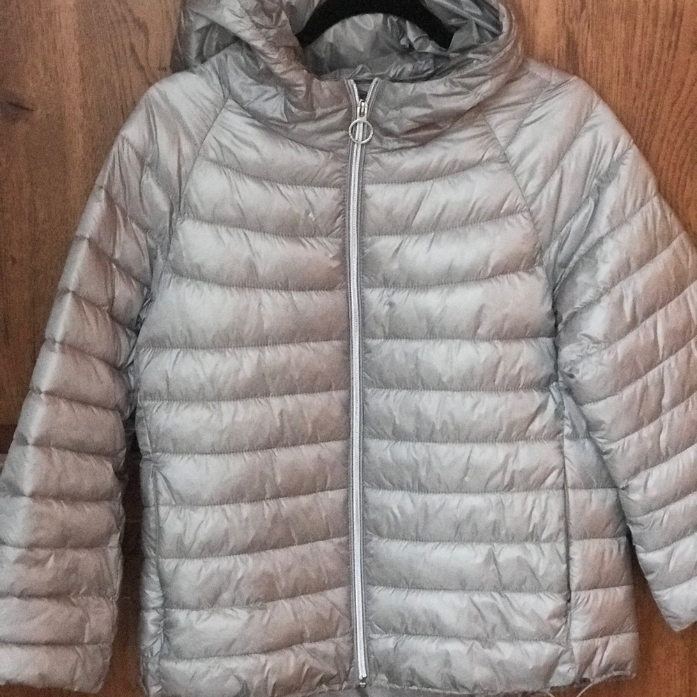 Maxazria Bcbg Silver Gray Packable Jacket M - image 1